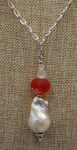 Freshwater Pearl Pendant Necklace